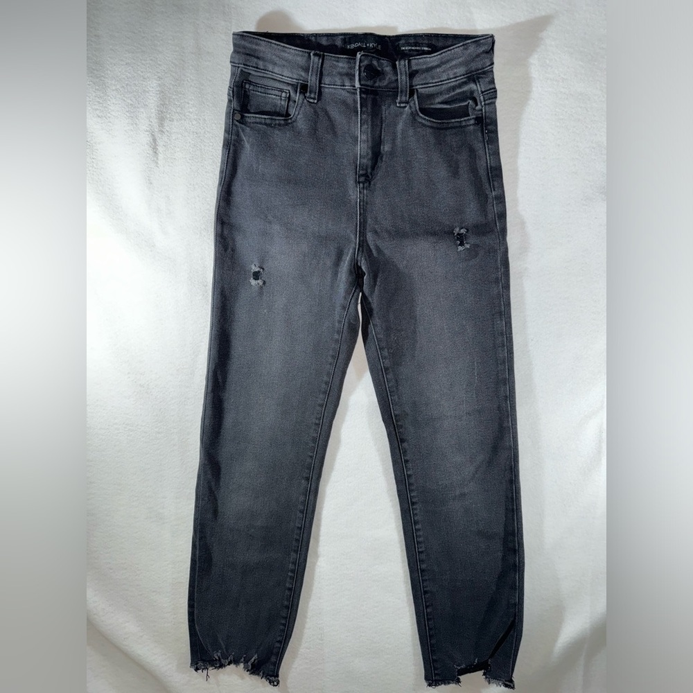 Kendall Kylie Jeans Women's 29 Black The Icon High Rise Straight Jeans Raw Hem